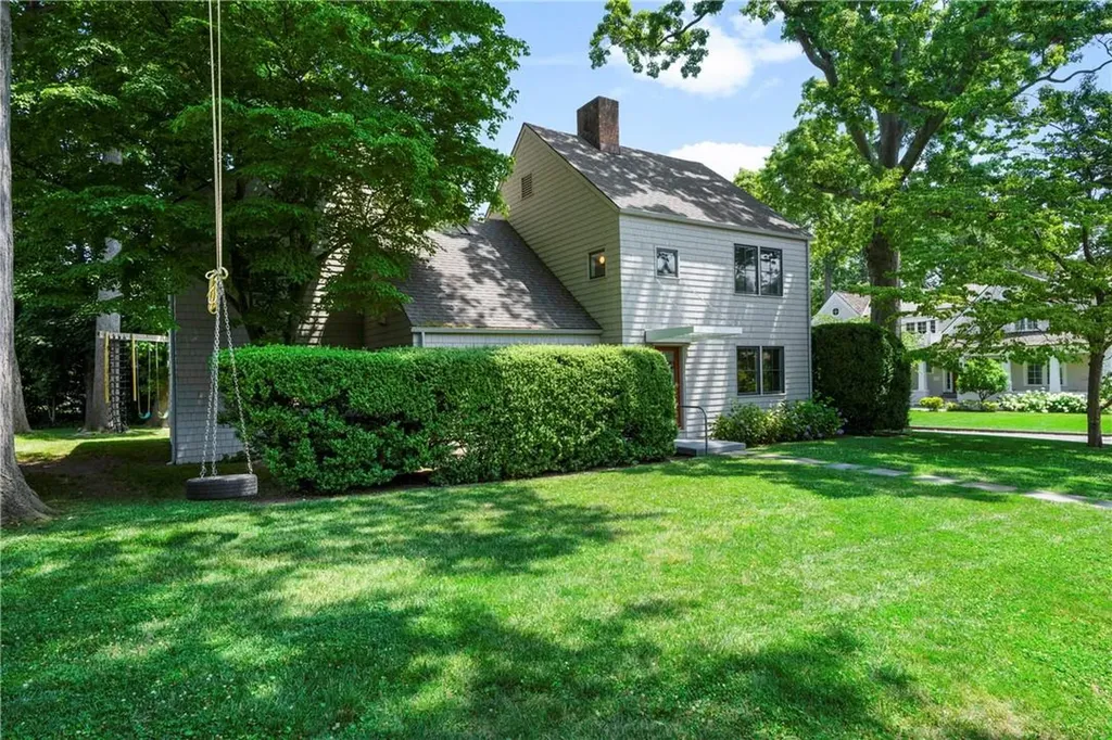 616 Walton Avenue Mamaroneck NY 10543