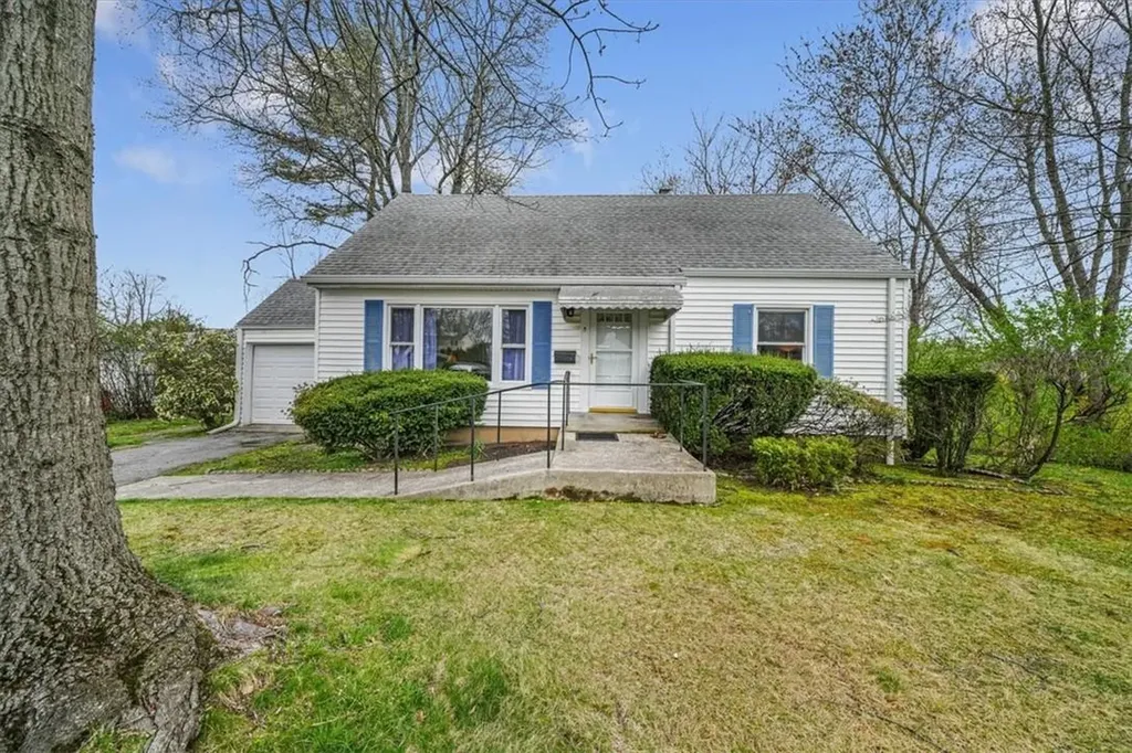 5 E Maple Street Valhalla NY 10595