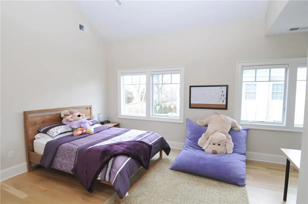 19 Continental Road Scarsdale NY 10583