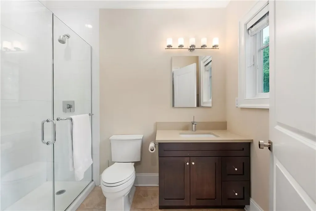 19 Continental Road Scarsdale NY 10583