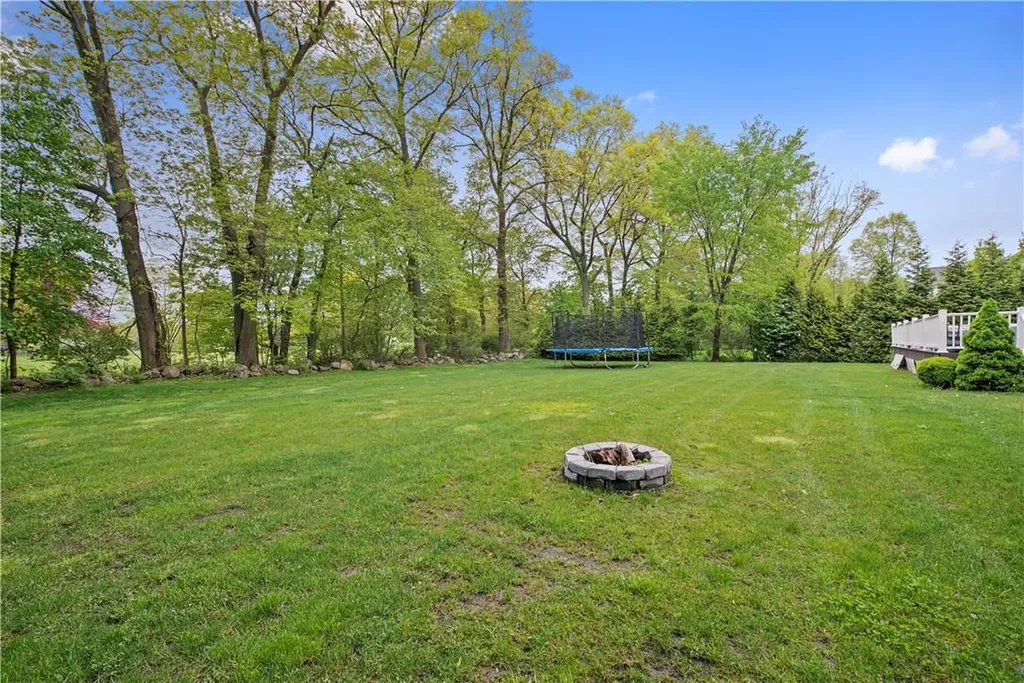 19 Continental Road Scarsdale NY 10583