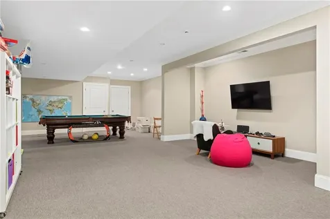 19 Continental Road Scarsdale NY 10583