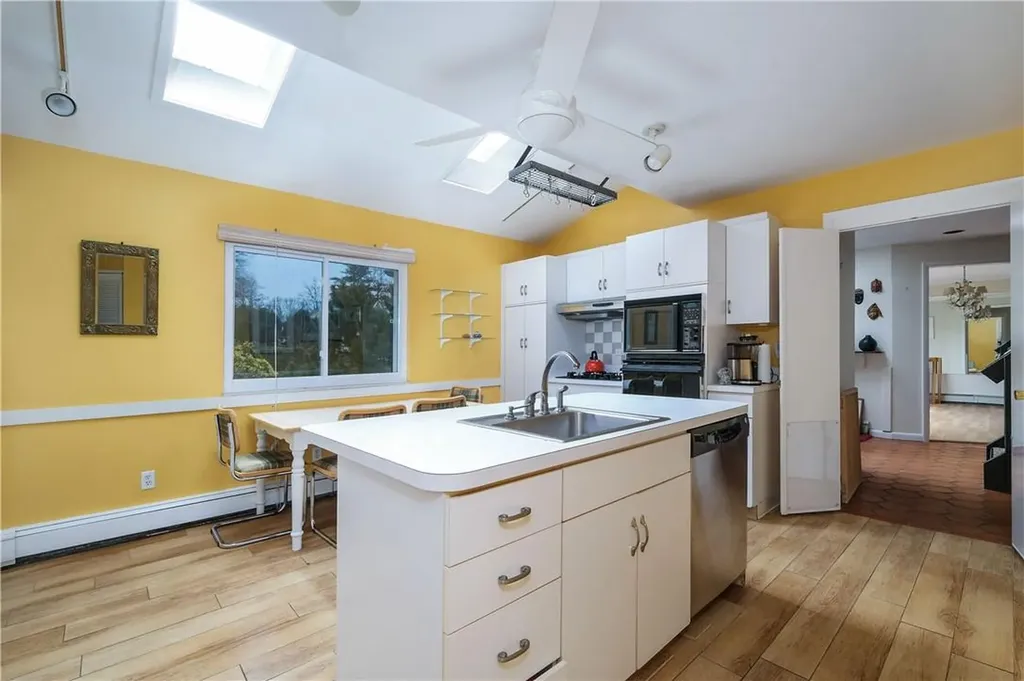 30 Brook Lane Rye Brook NY 10573