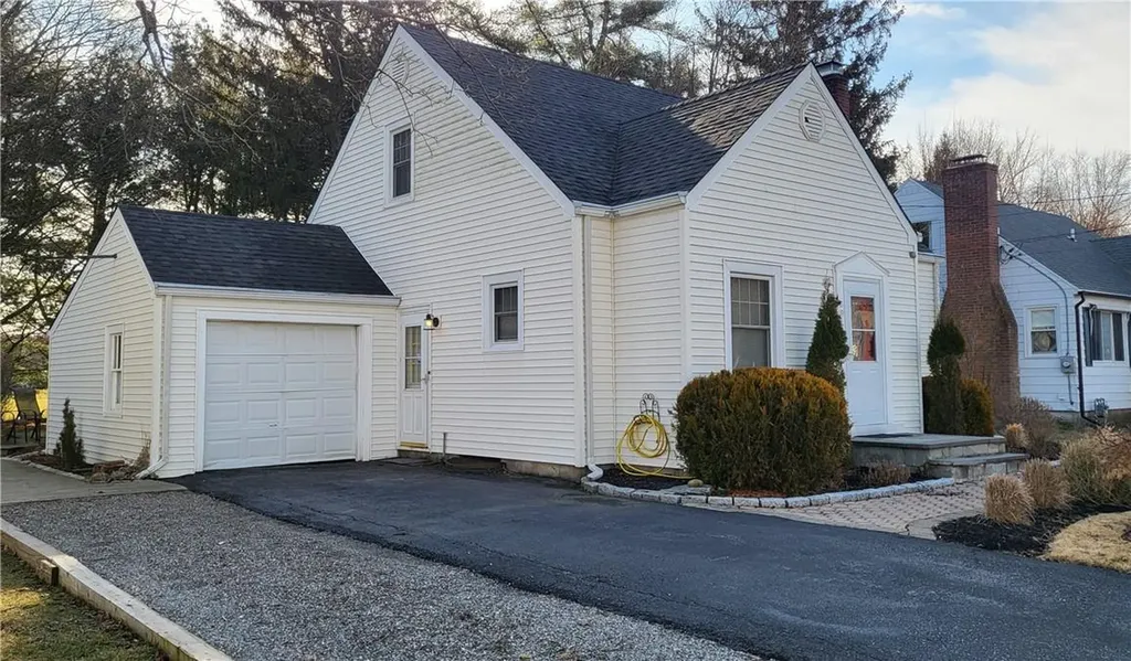28 Ziegler Avenue Poughkeepsie NY 12603