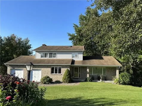 37 Hart Drive Poughkeepsie NY 12603