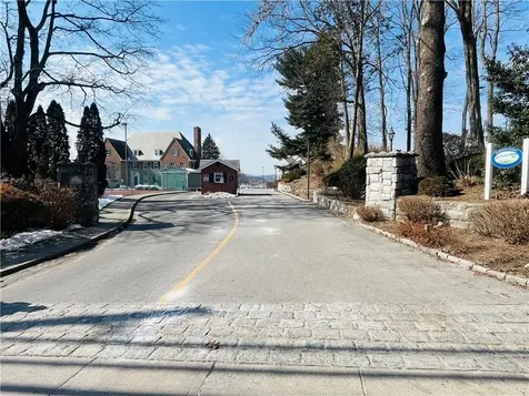 3 Hudson Point Lane Ossining NY 10562