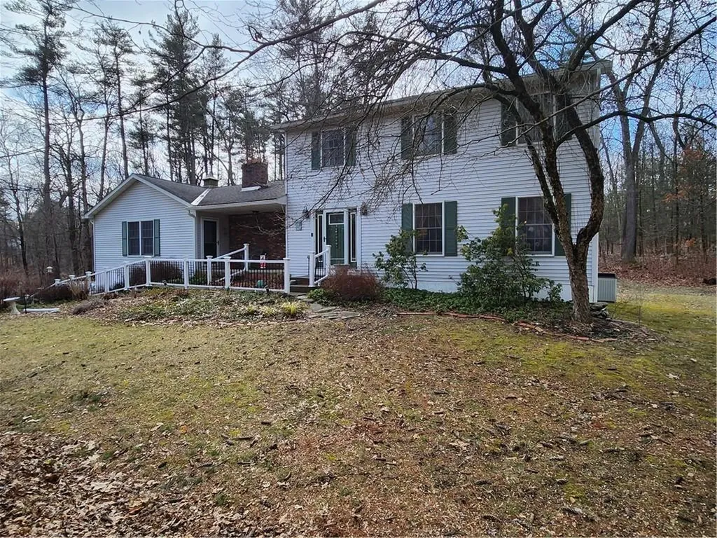 15 Stoutenburgh Drive Hyde Park NY 12538