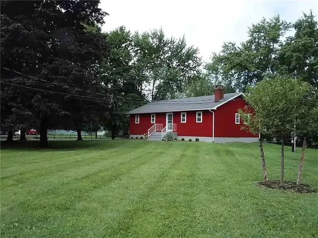 12 North Road Tivoli NY 12583