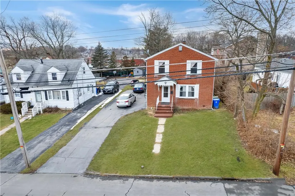 87 Sproat Street Middletown NY 10940