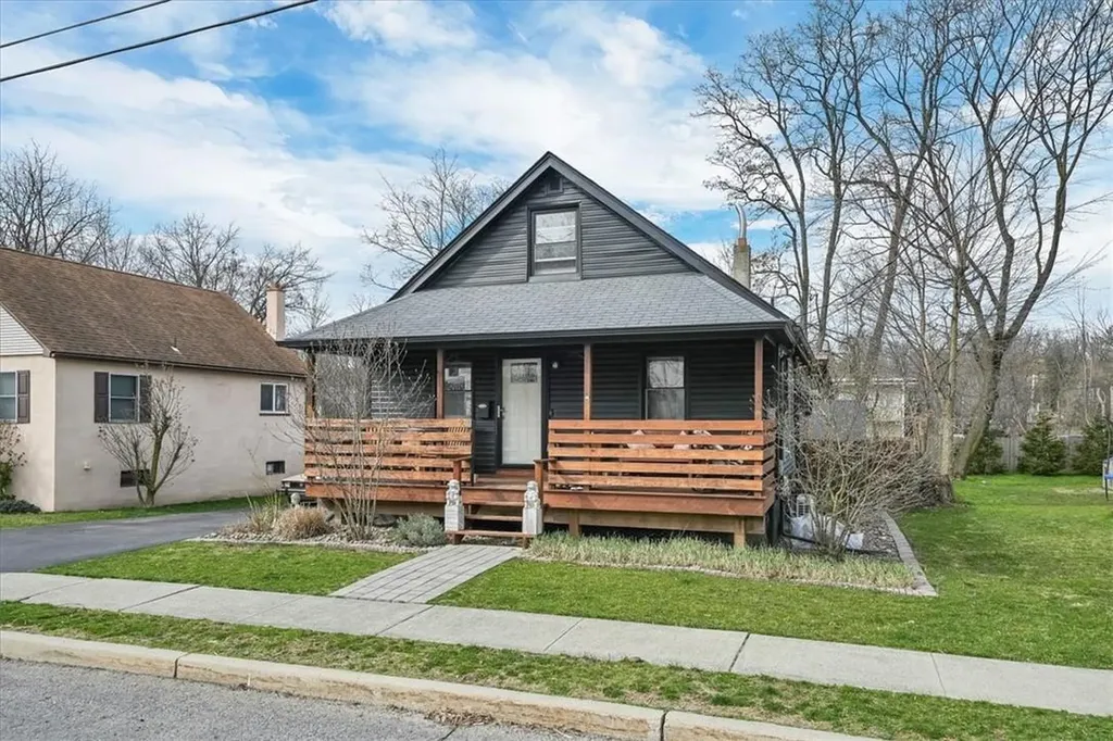 38 Orchard Street Warwick NY 10990