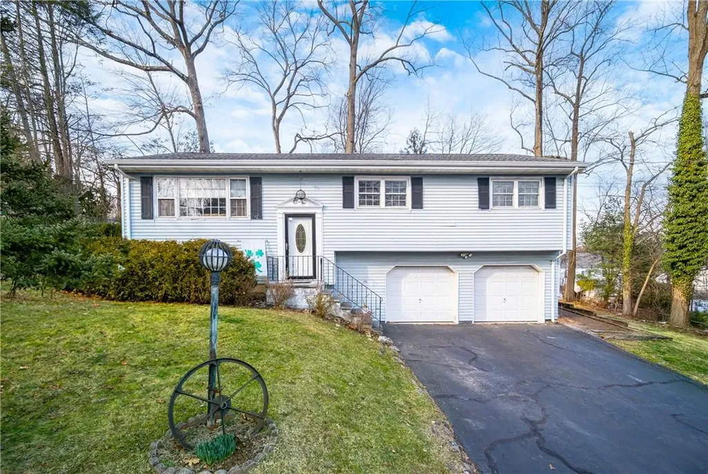 192 Old Pascack Road Pearl River NY 10965