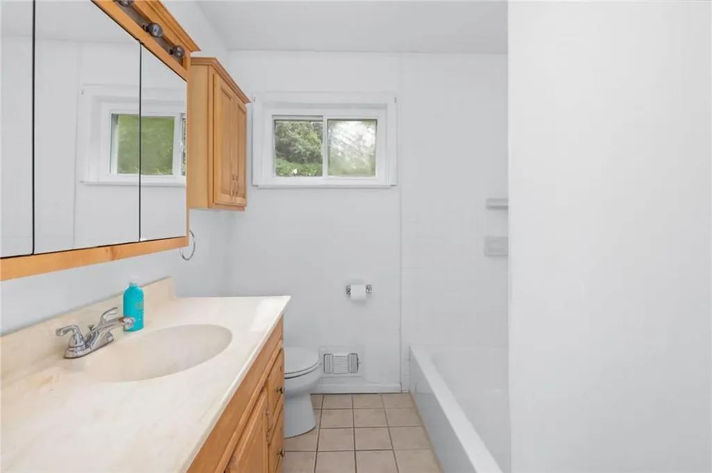 14 Hilltop Drive Mahopac NY 10541