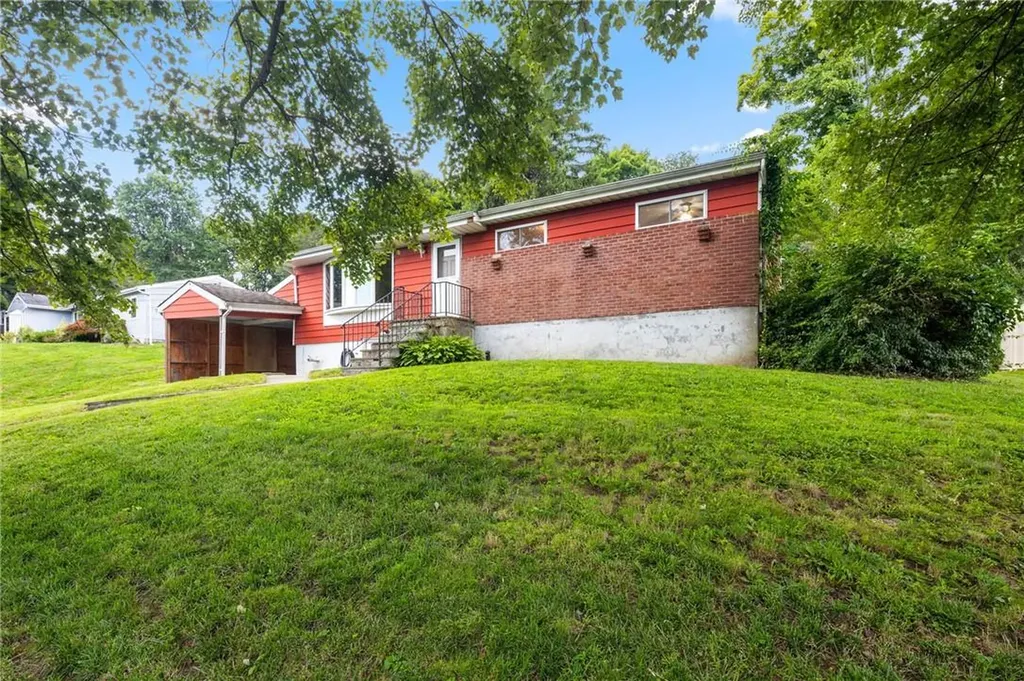14 Hilltop Drive Mahopac NY 10541