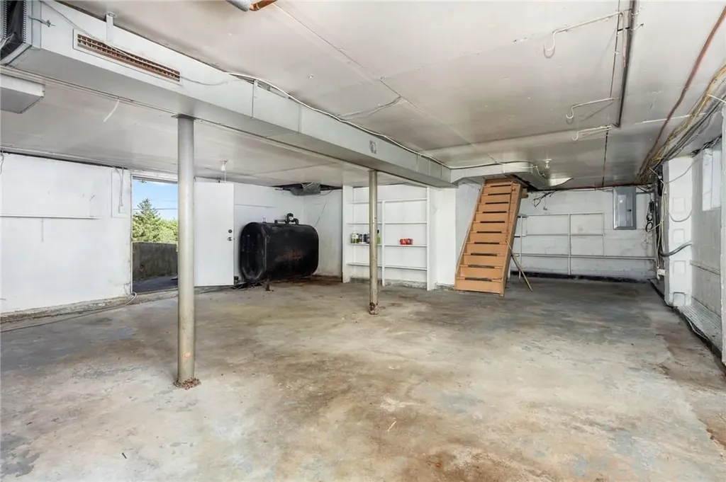 14 Hilltop Drive Mahopac NY 10541