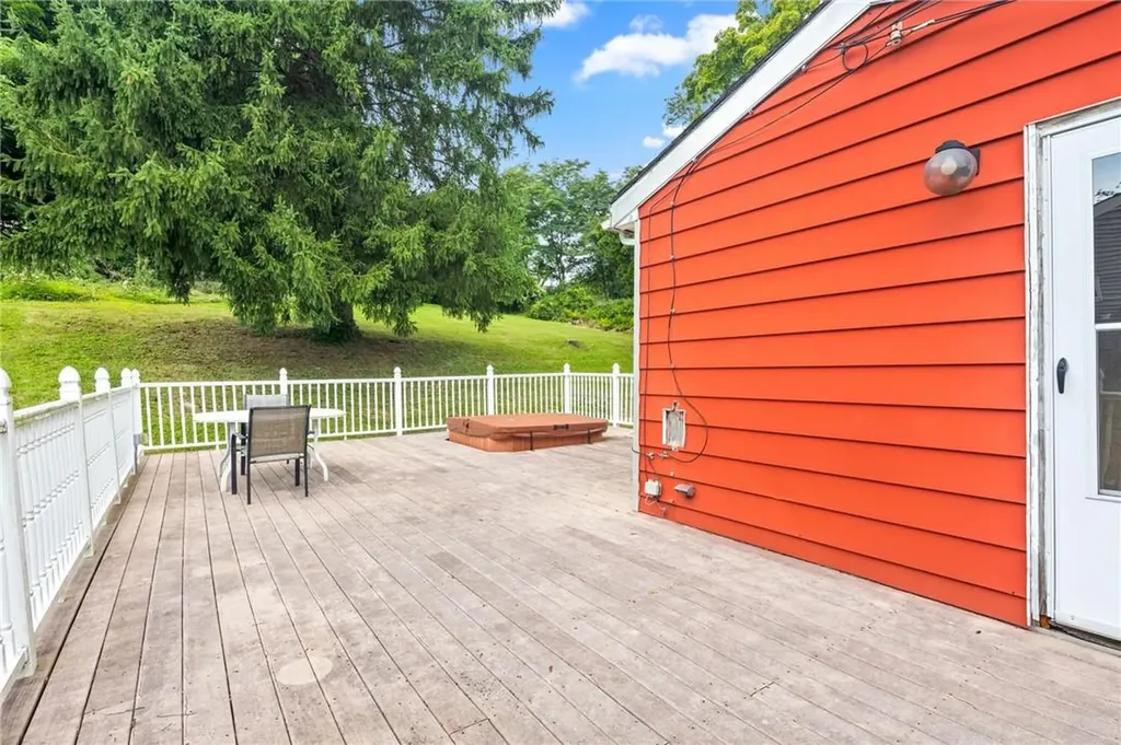 14 Hilltop Drive Mahopac NY 10541