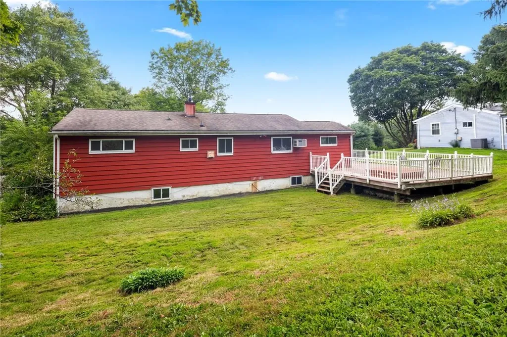 14 Hilltop Drive Mahopac NY 10541