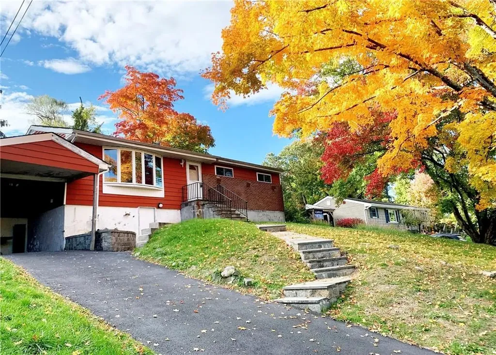 14 Hilltop Drive Mahopac NY 10541
