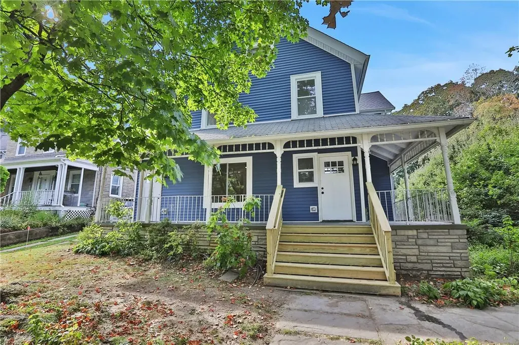 27 Tioronda Avenue Beacon NY 12508