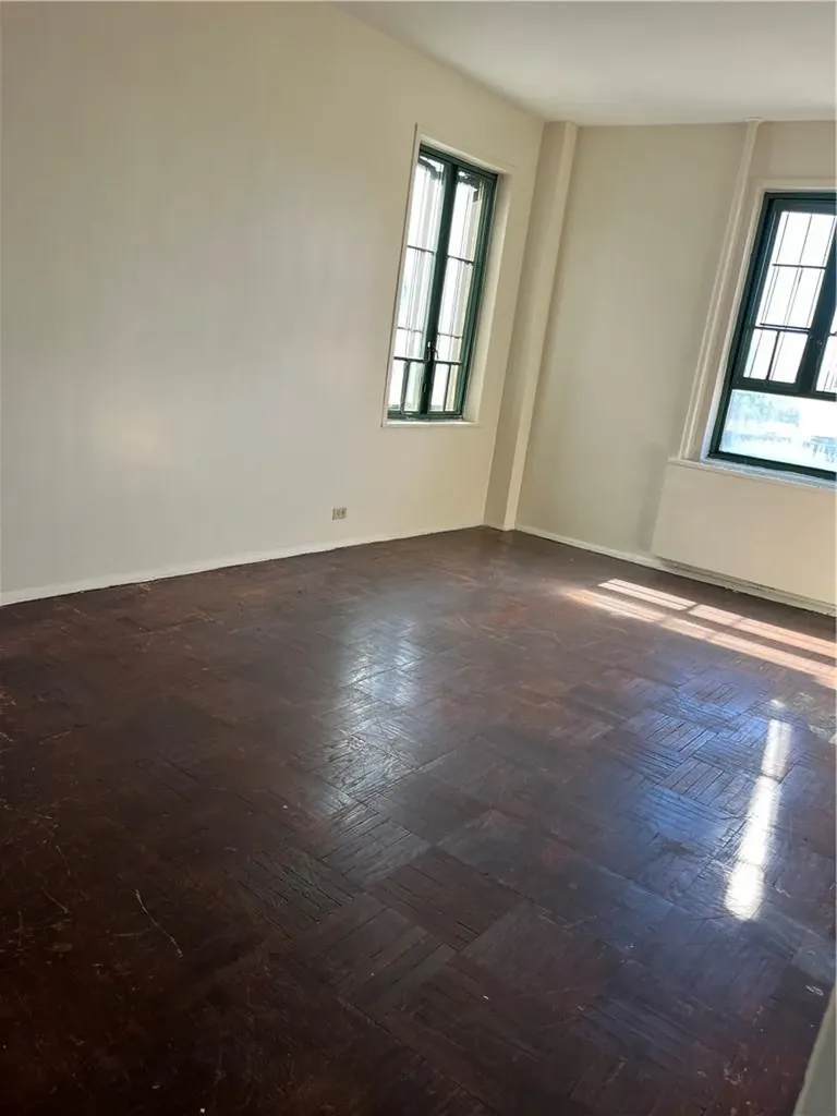 1491 West Avenue Bronx NY 10462
