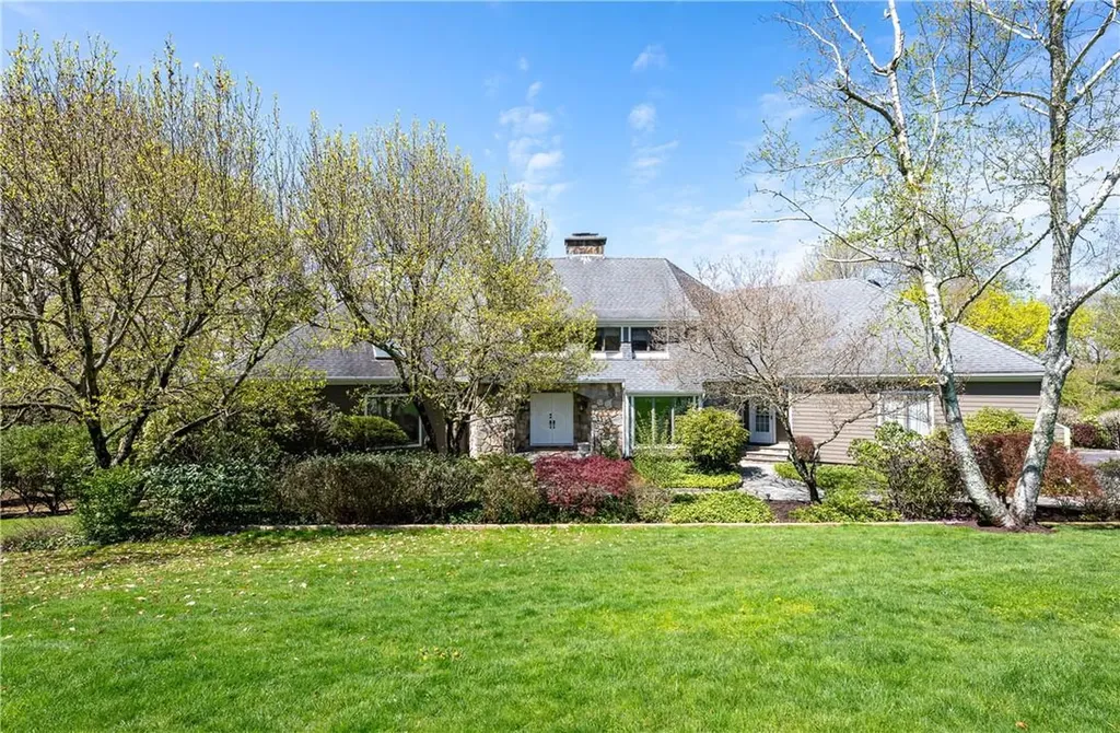 38 Trapping Way Pleasantville NY 10570