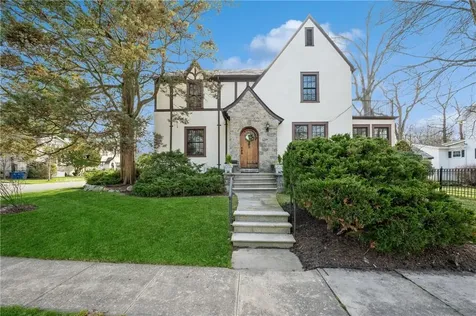 24 Monroe Street Pelham NY 10803