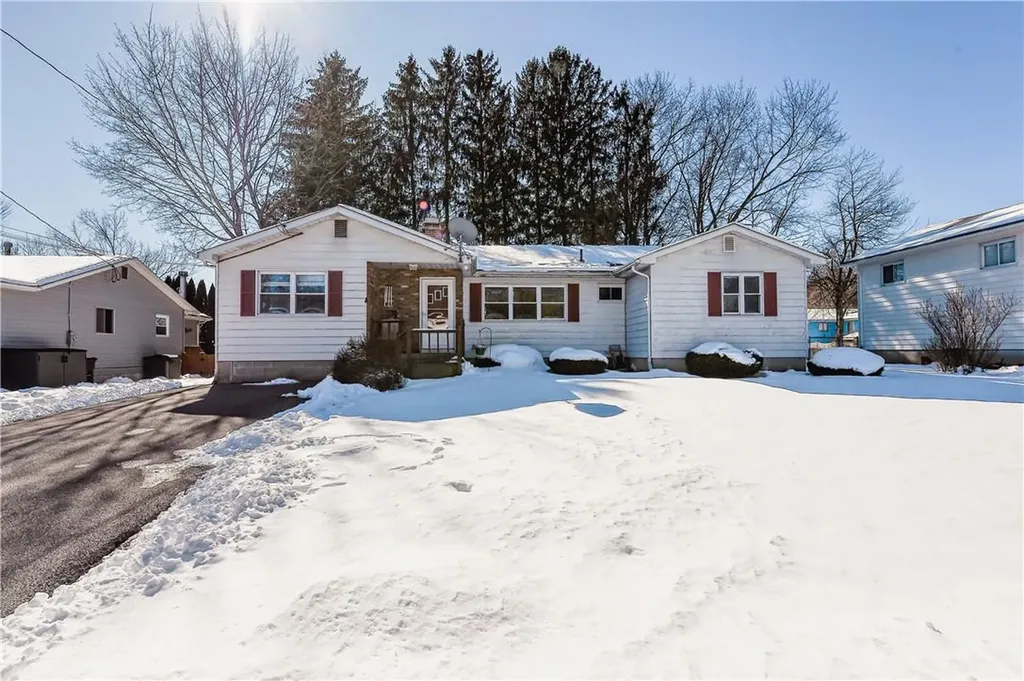 11 Allerton Avenue Middletown NY 10940