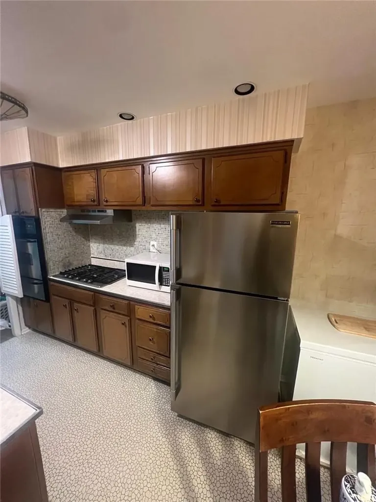22 Ferracane Place Haverstraw NY 07677