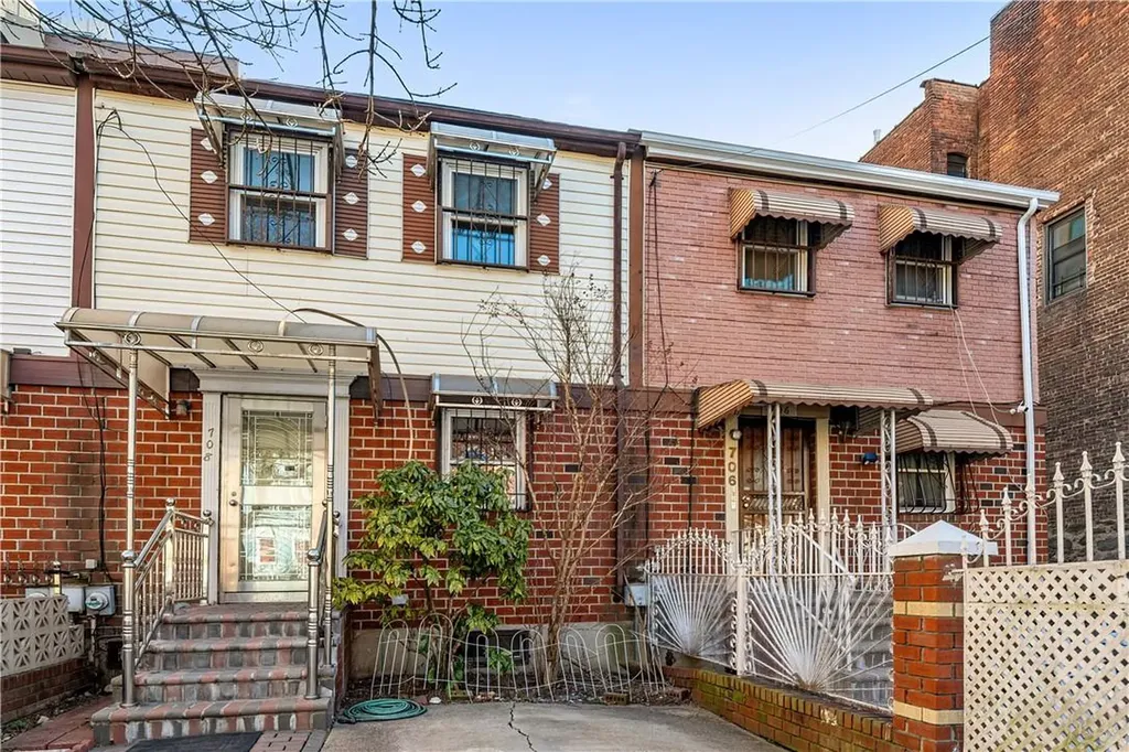 708 Eagle Avenue Bronx NY 10455