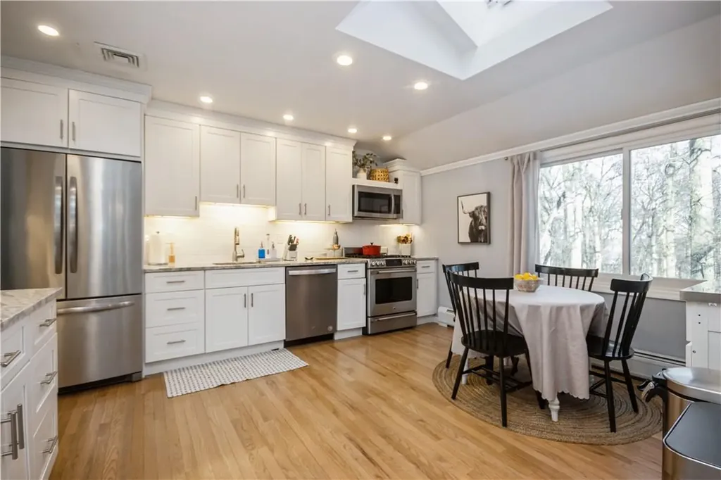125 Gatto Lane Pearl River NY 10965