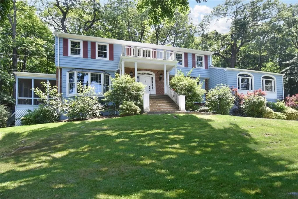 4 Cricket Lane Dobbs Ferry NY 10522