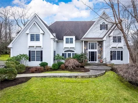 8 Pine Ridge Road Bedford NY 10506