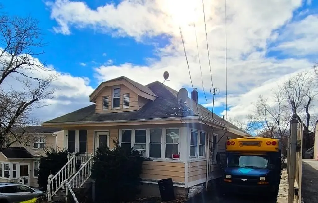 16 Agate Avenue Ossining NY 10562