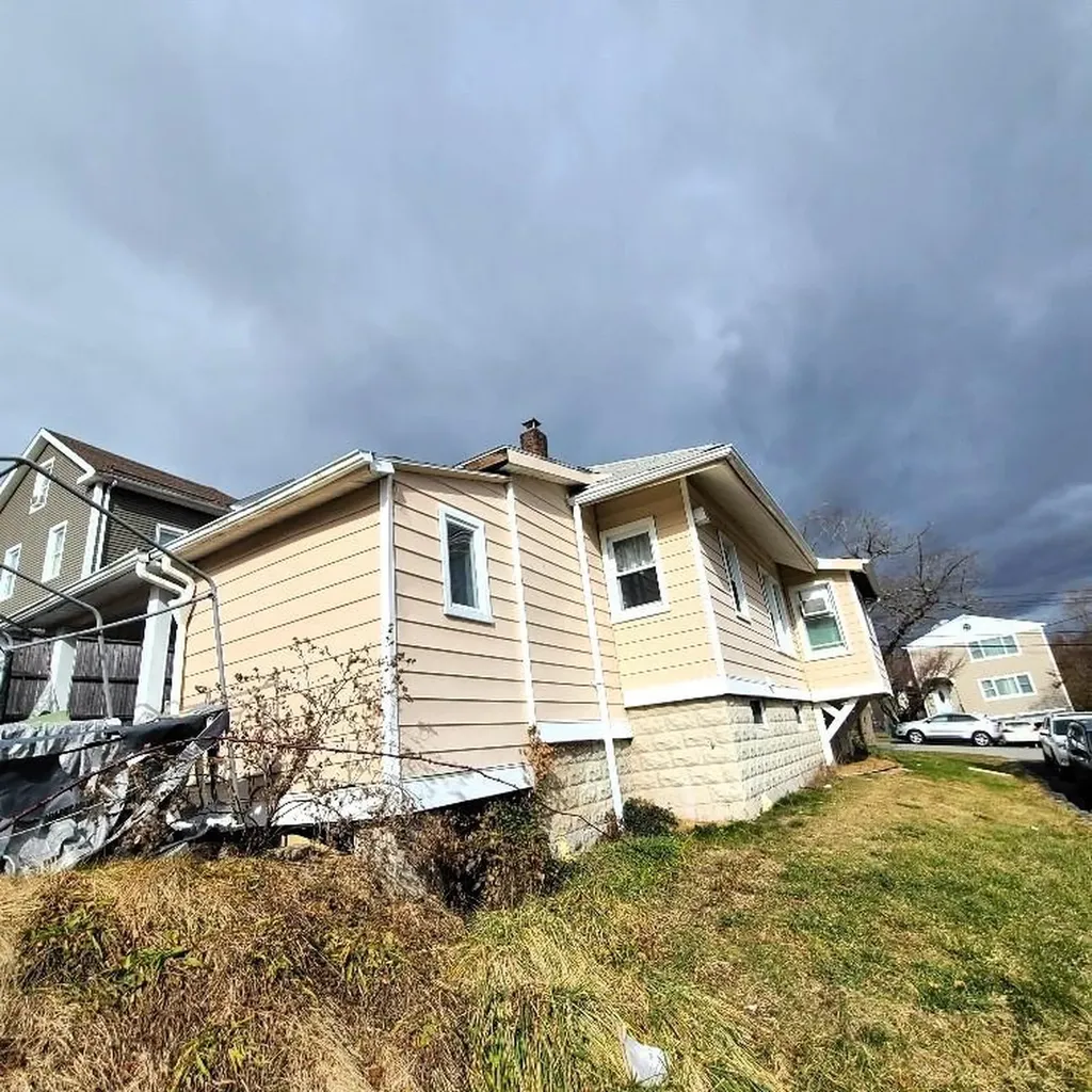 16 Agate Avenue Ossining NY 10562