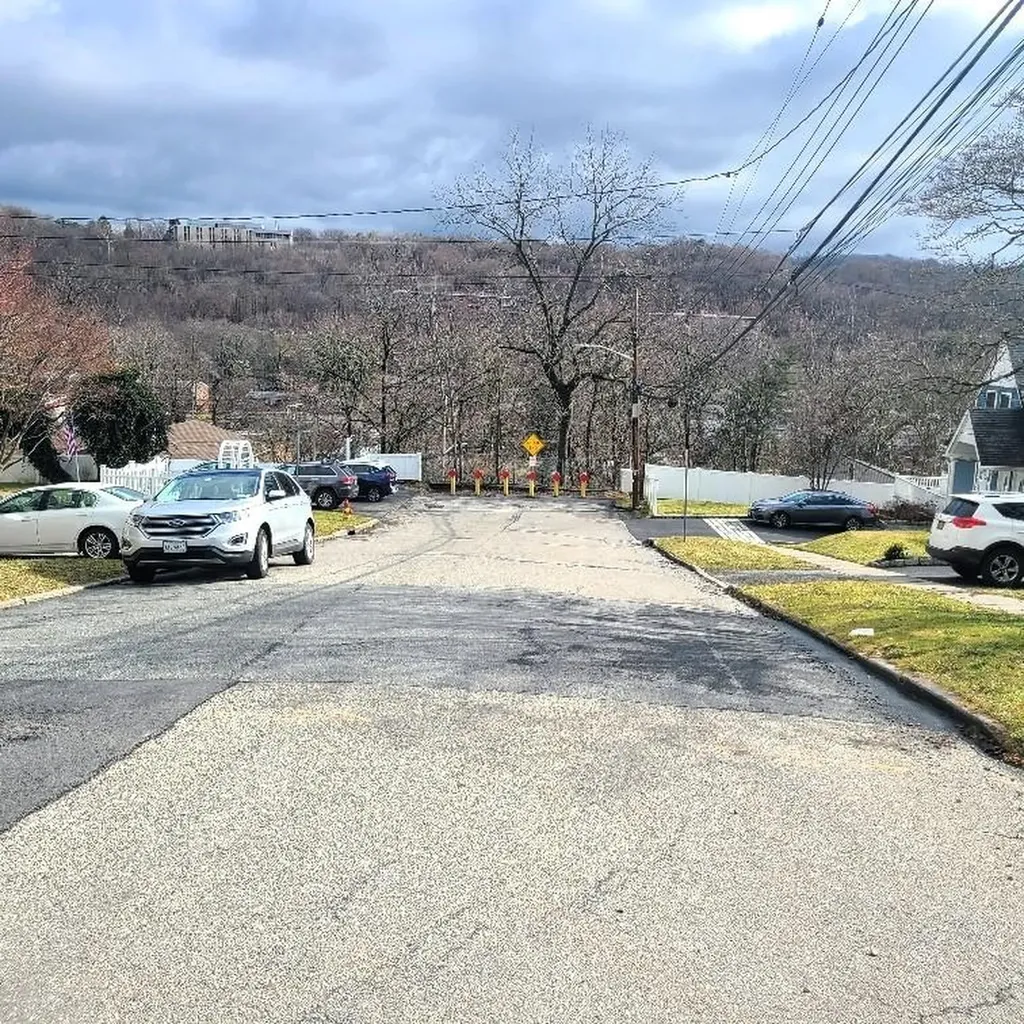 16 Agate Avenue Ossining NY 10562