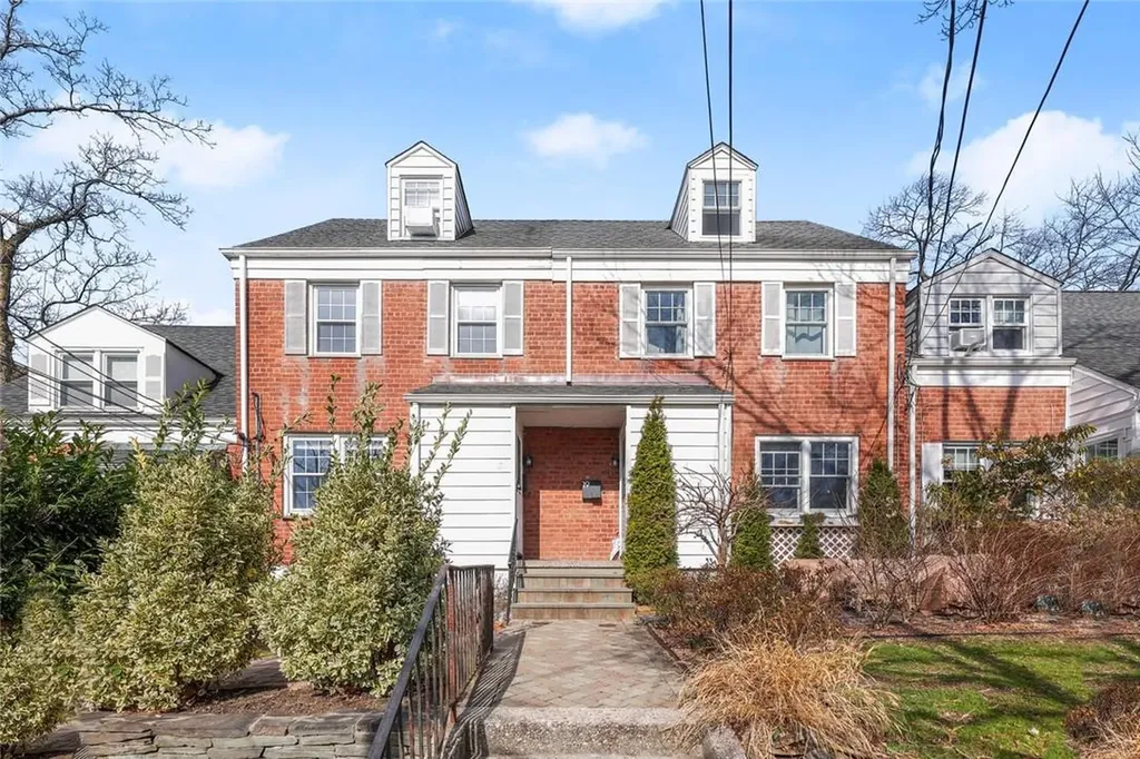 21 Elkan Road Larchmont NY 10538