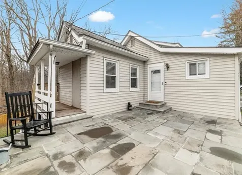 27 Bridge Lane Yorktown Heights NY 10598