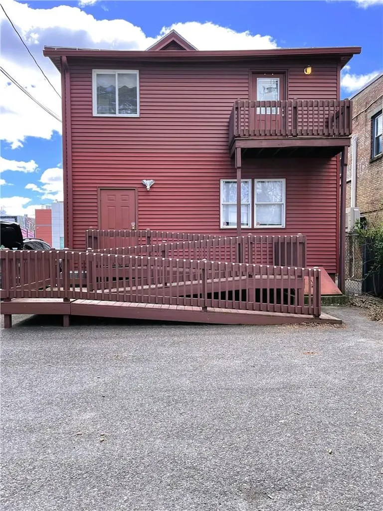 730-732 Broadway Kingston NY 12401