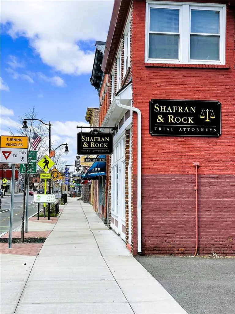 730-732 Broadway Kingston NY 12401