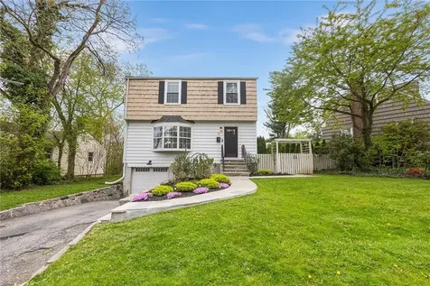 15 Barnwell Drive White Plains NY 10607