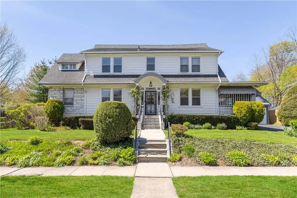4 Risley Place New Rochelle NY 10801