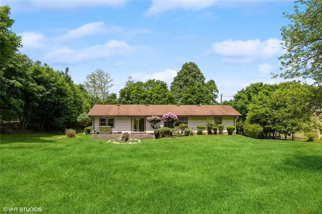 980 Chestnut Ridge Road Spring Valley NY 10977
