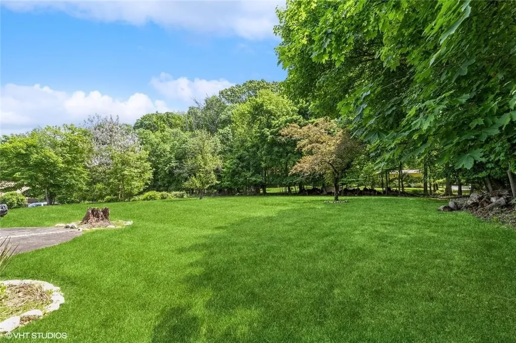 980 Chestnut Ridge Road Spring Valley NY 10977