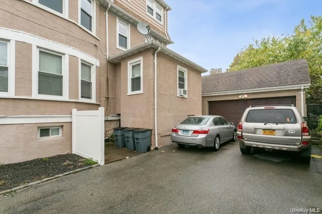 48 Parkway Road Bronxville NY 10708
