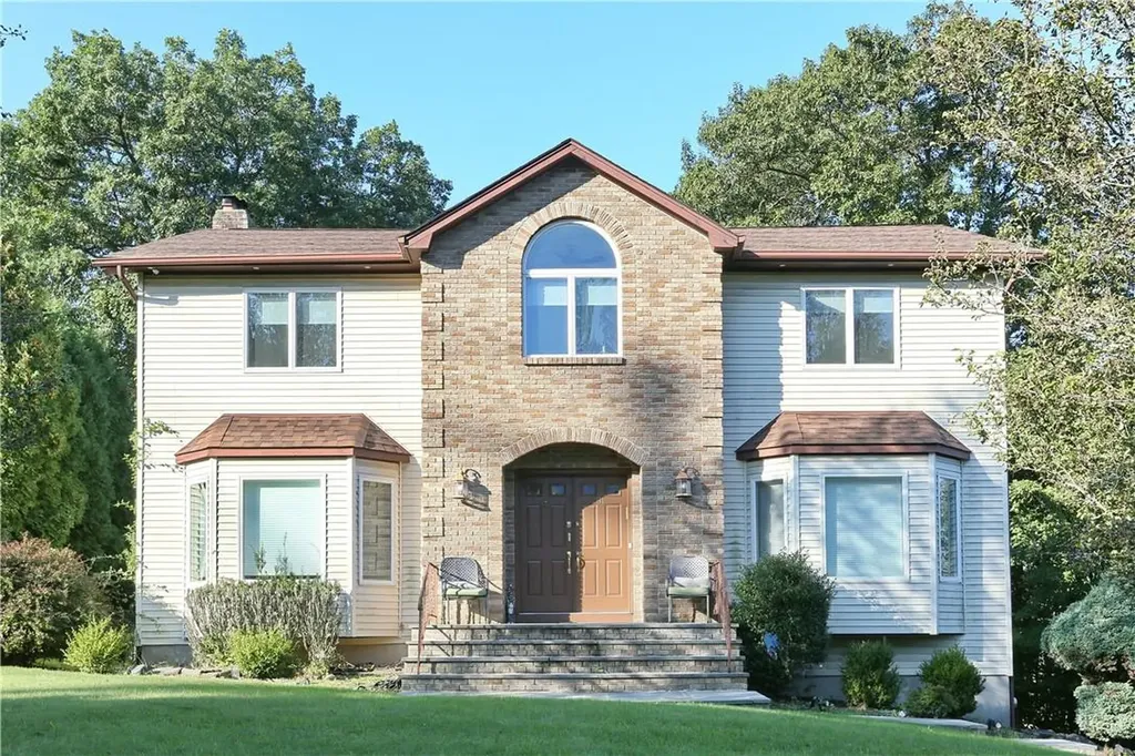 31 Ossman Drive Pomona NY 10970