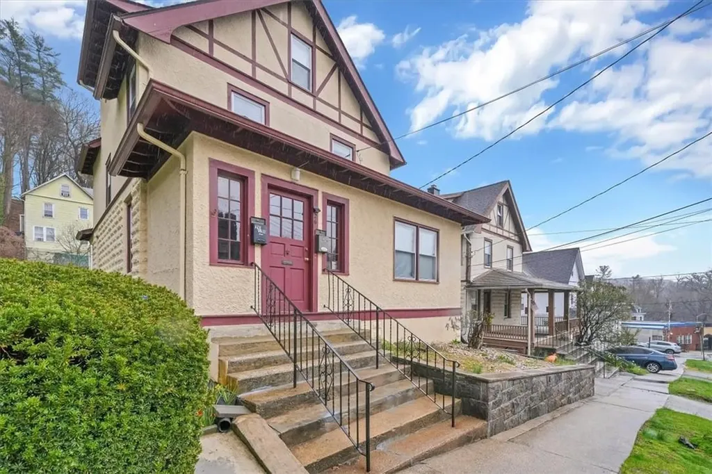 26 Cleveland Street Valhalla NY 10595