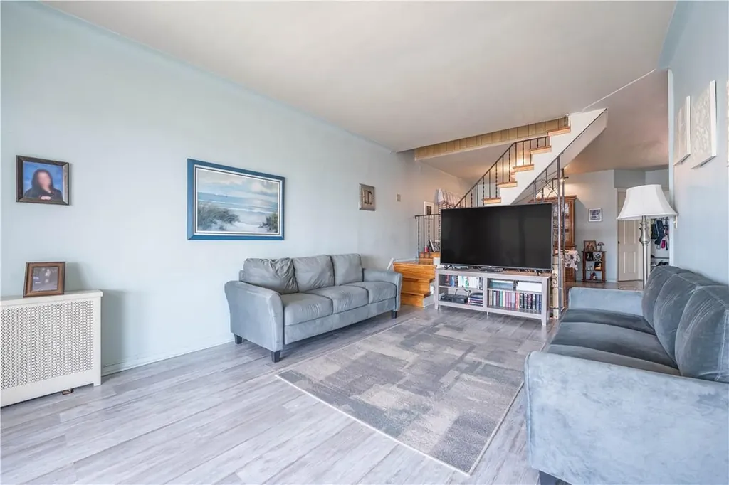 3186 Tierney Place Bronx NY 10465