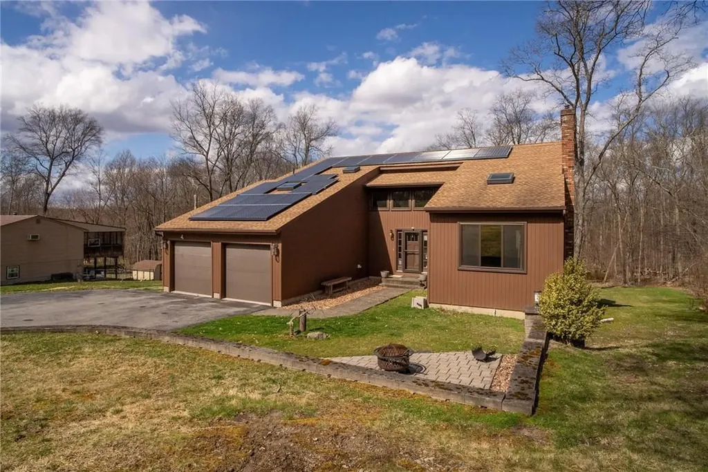 85 Heselton Drive Slate Hill NY 10973