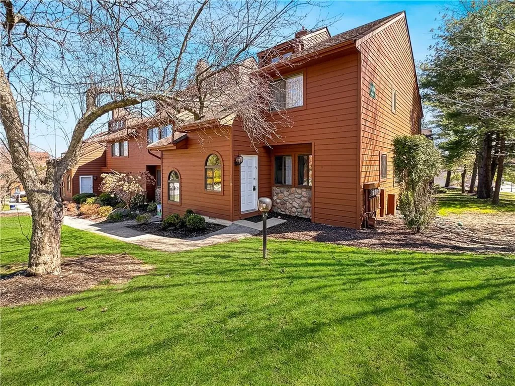 118 Swan Lane Poughkeepsie NY 12603