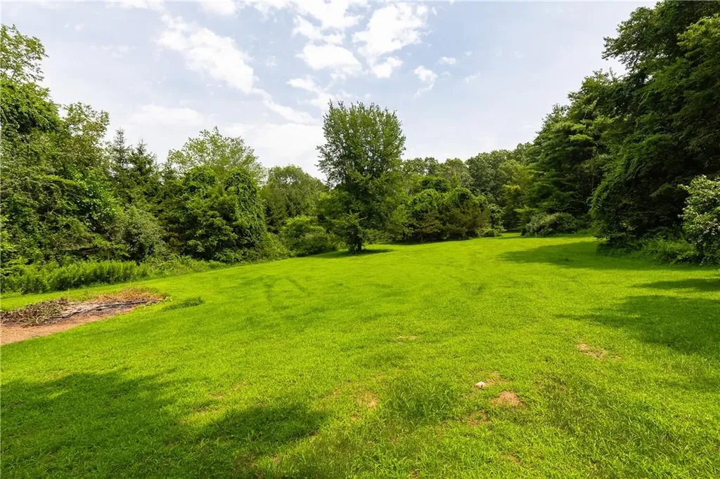 112 Yantz Road Red Hook NY 12571