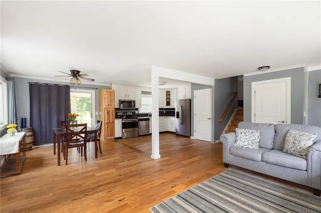 112 Yantz Road Red Hook NY 12571
